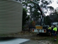 crane positioning tank